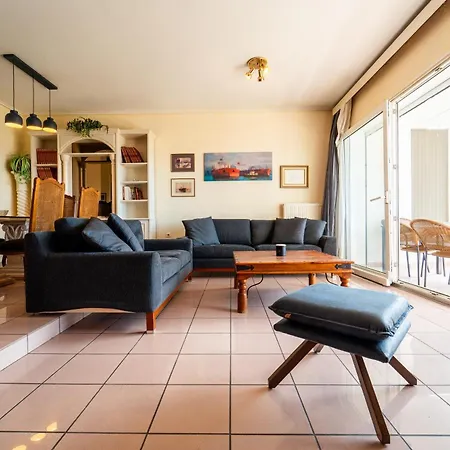 Captain's Maisonette