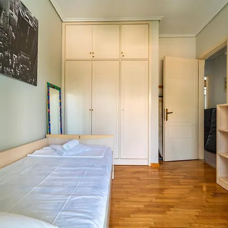 Captain's Maisonette